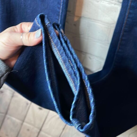 Abercrombie & Fitch Dark Blue Skinny Jeans - Picture 3 of 7